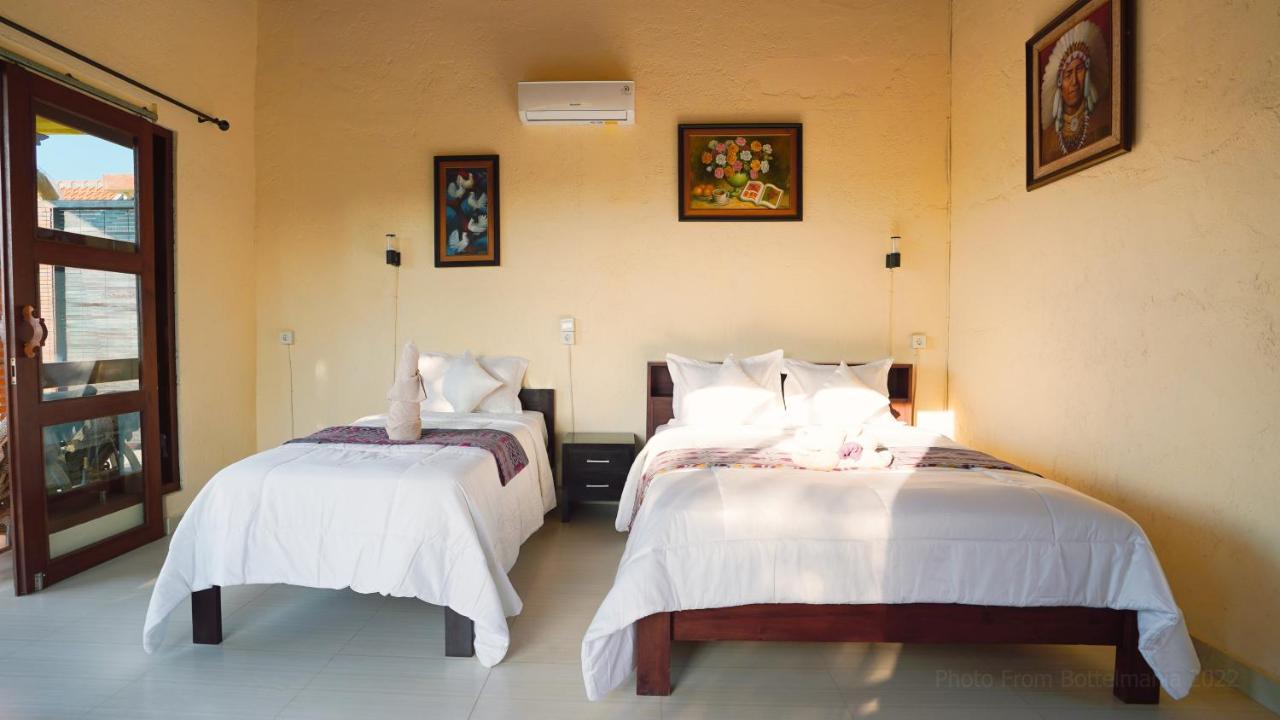 Bottelmania Hotel โลวินา ภายนอก รูปภาพ